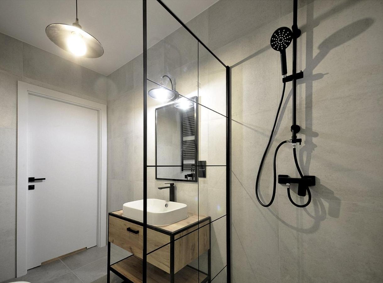 Schindler'S Factory Zablocie Deluxe Apartments Wawelofts クラクフ エクステリア 写真